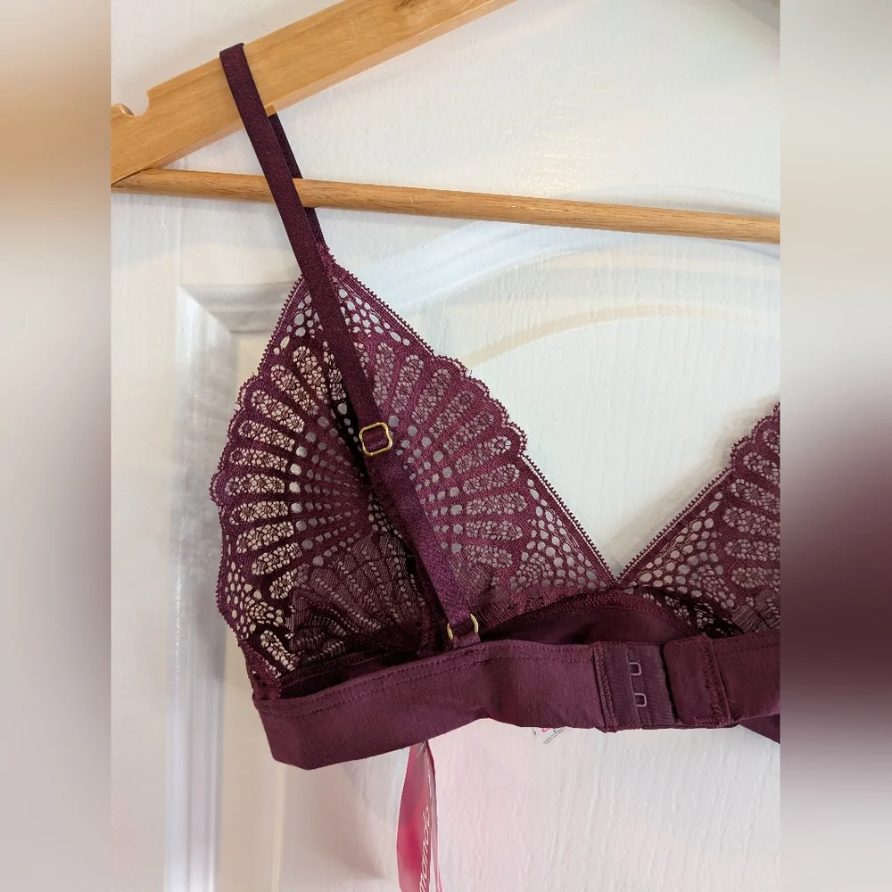 Commando Butter + Lace Bralette Pinot Burgundy Triangle Sheer Unlined Size S NWT
